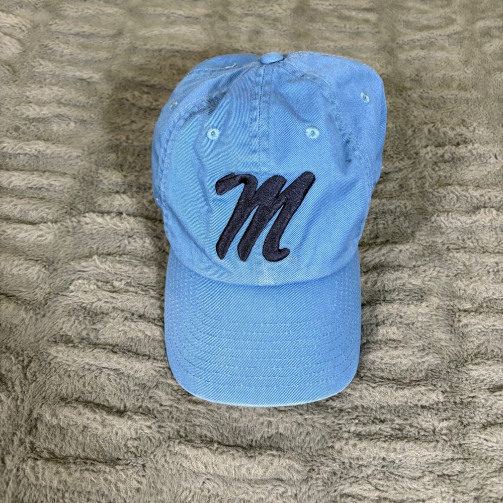 Nike Ole Miss Rebels Club Cap M/L Light Blue Adjustable Strapback Dad Hat M Logo